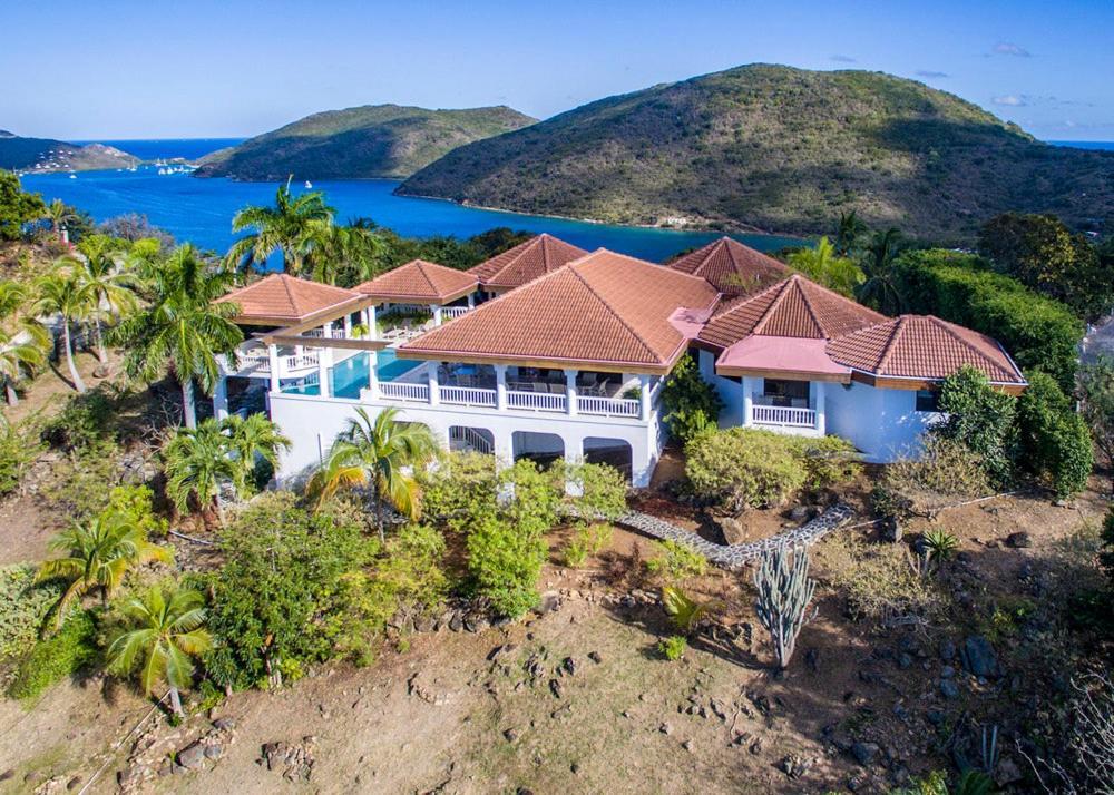 Tamar Villa Spanish Town Exterior photo